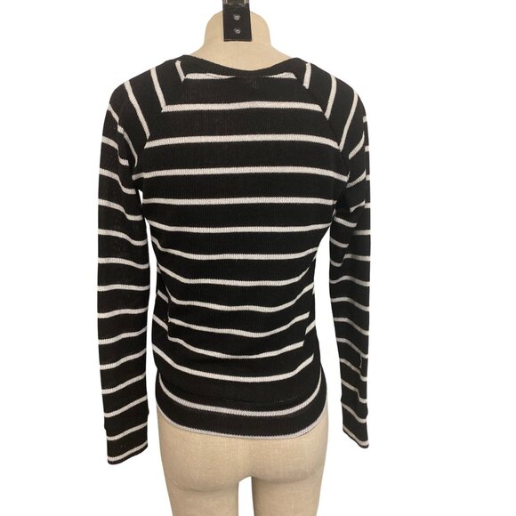 Disney Jerry Leigh Mickey Mouse Striped Black White Sweater X-Small - Picture 4 of 7